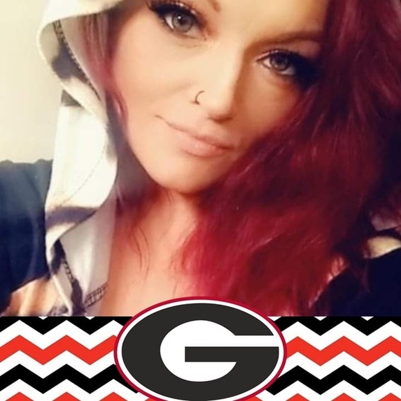 Meet your Posher, Samantha - Picture 1 of 1